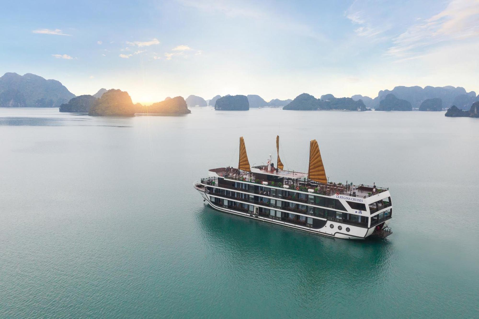 La Regina Legend Cruise Hotel Ha Long Exterior foto