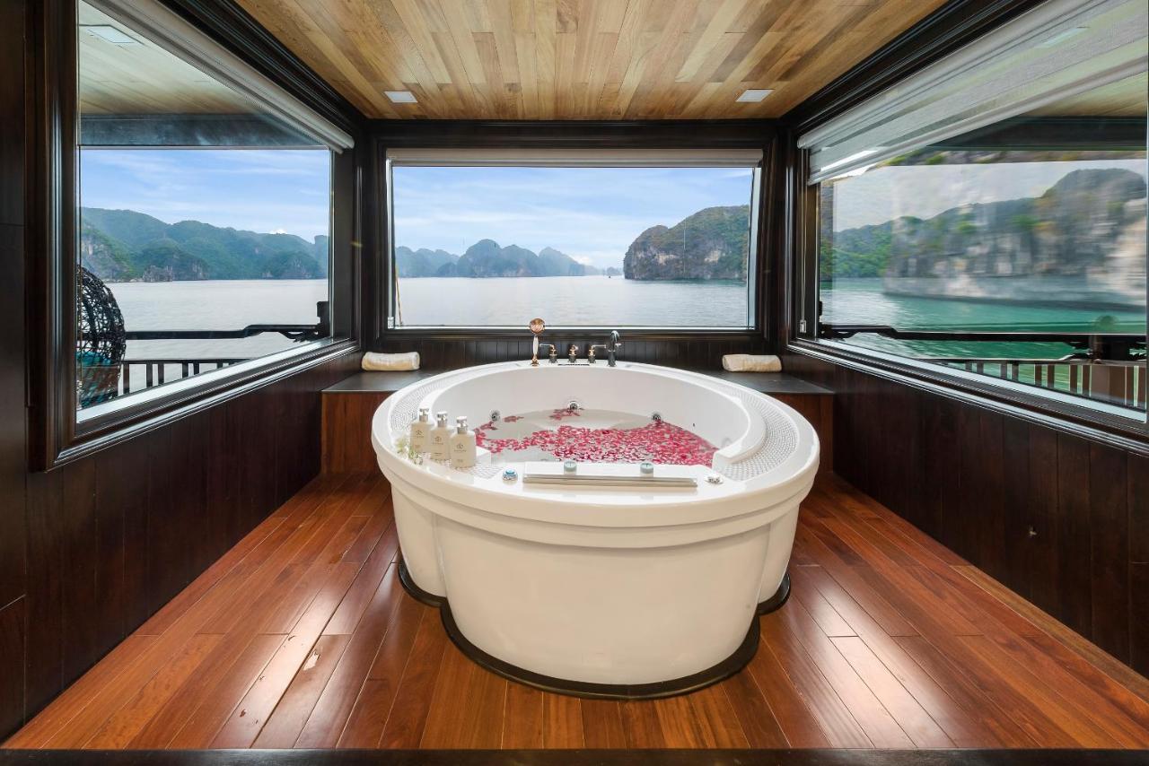 La Regina Legend Cruise Hotel Ha Long Exterior foto